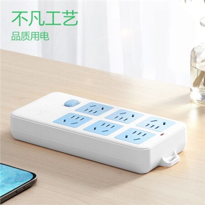 公牛（BULL)   109K  日常生活類(lèi)電器  5米插座/插線(xiàn)板/插排/排插/接線(xiàn)板 6位總控?zé)o線(xiàn)插座GN-109K